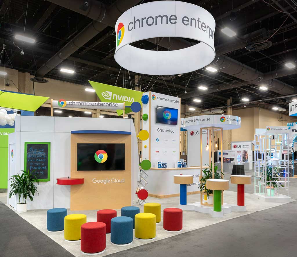 VMWorld18_76322-mid Custom Exhibit Rentals