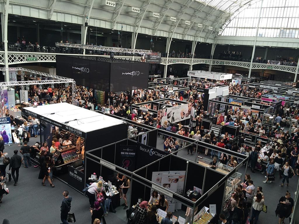 Tradeshow booth stand out from the crowd