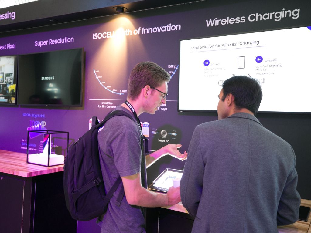 Connection at trade show beyond the booth