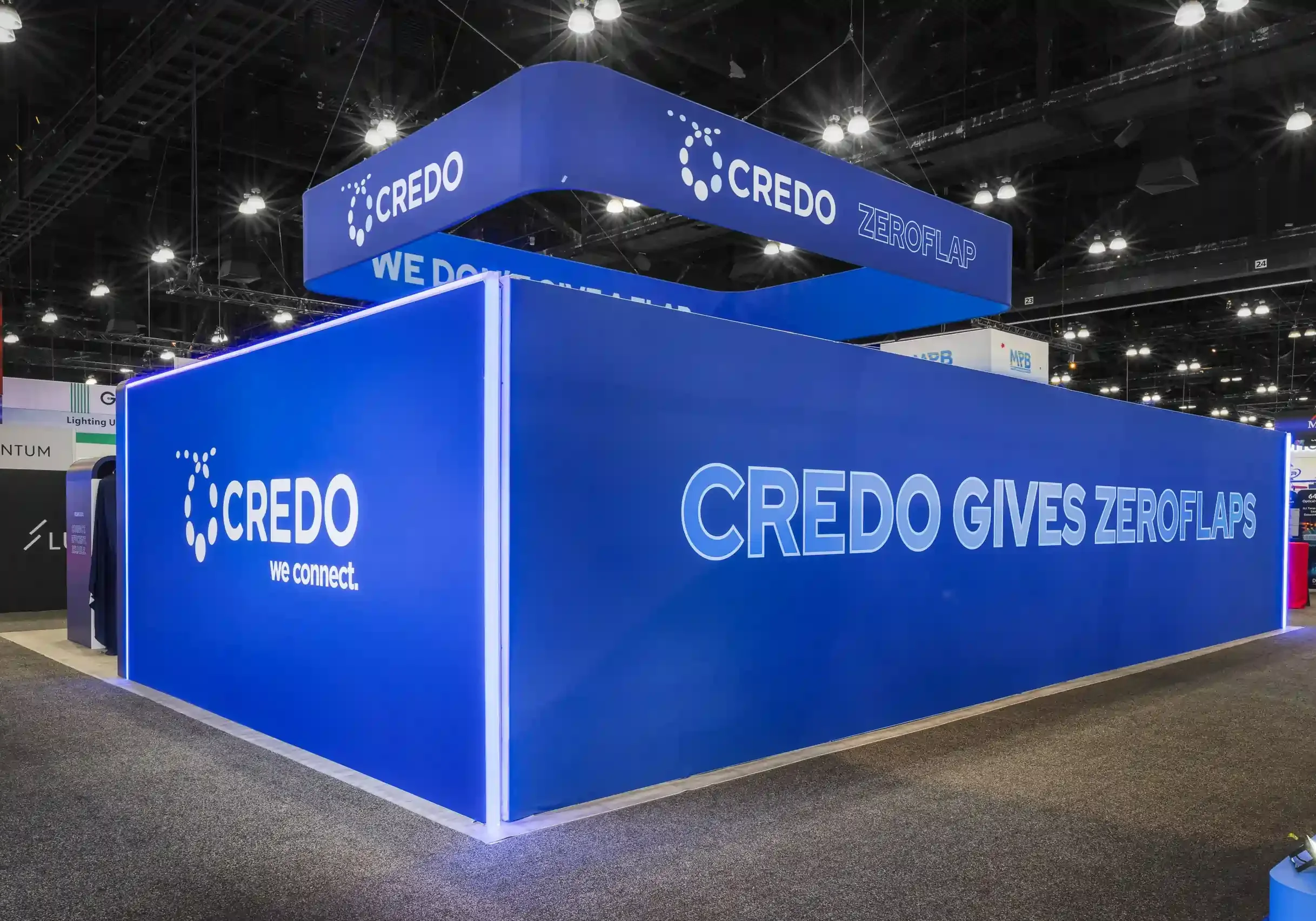 Credo trade show booth exterior branded wall by art and display